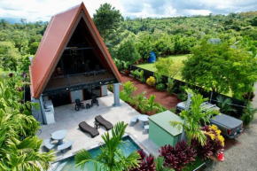 Nayari Arenal Farmstay A-frame Chalet